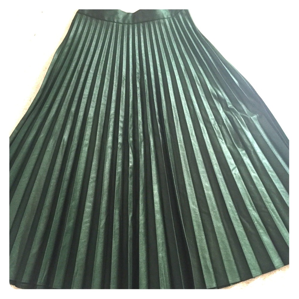 Women’s Skirt size small